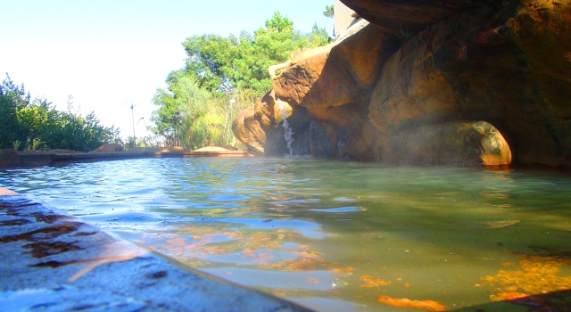 minerals and iron from Khoisan Pond 1