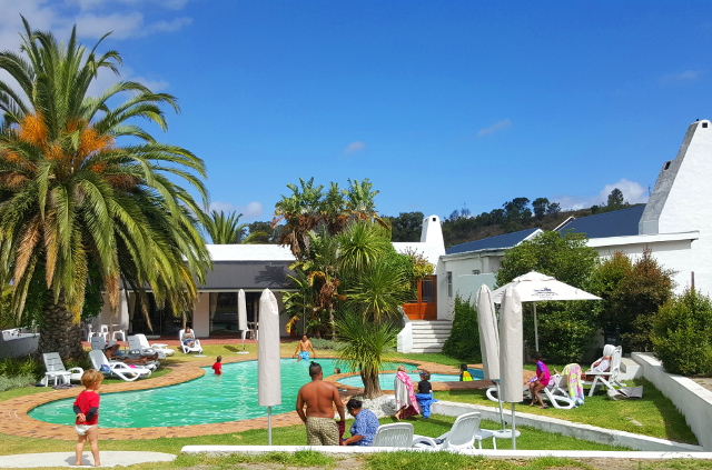 Swimming pool at Houw Hoek Inn