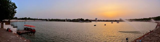 Kankaria Lake