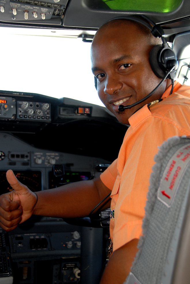 Mango Airlines pilot giving the thumbs up signal