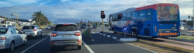 MyCiti bus at the traffic lights on the R27 intersection with Blaauwberg Road