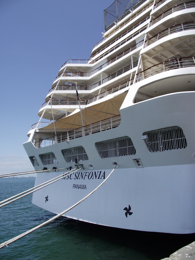 MSC-Sinfonia
