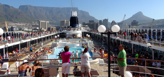 MSC Opera with Table Mountain in the background