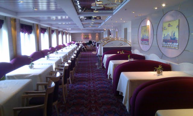 dining room on the MSC Opera cruise ship