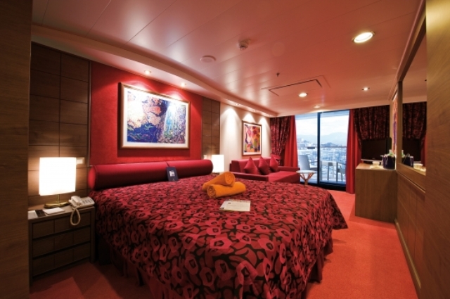 balcony-suite