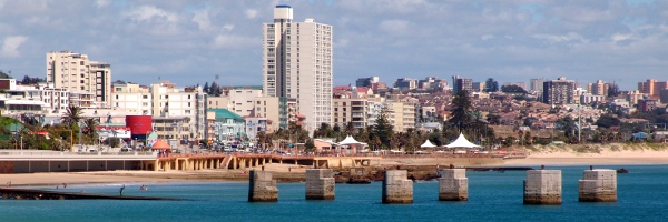 Port Elizabeth's Kings Beach and city