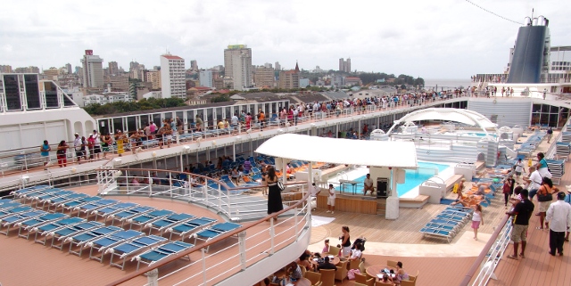 MSC Sinfonia with Maputo in the background