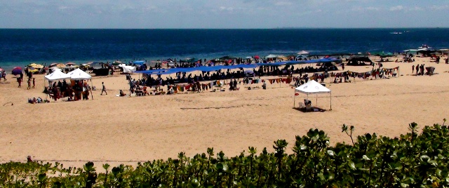 MSC Sinfonia passengers on Portuguese Island, near Maputo