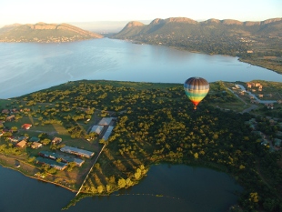 Hartbeespoort balloon