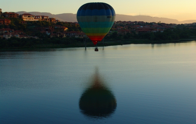 dip and dash in the Hartbeespoort Dam